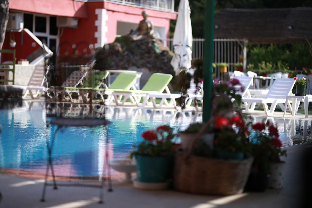 Tunc Hotel Ayvalı Buitenkant foto