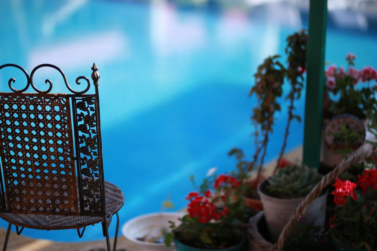 Tunc Hotel Ayvalı Buitenkant foto
